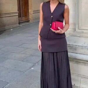 UNWORN ZARA VEST TOP